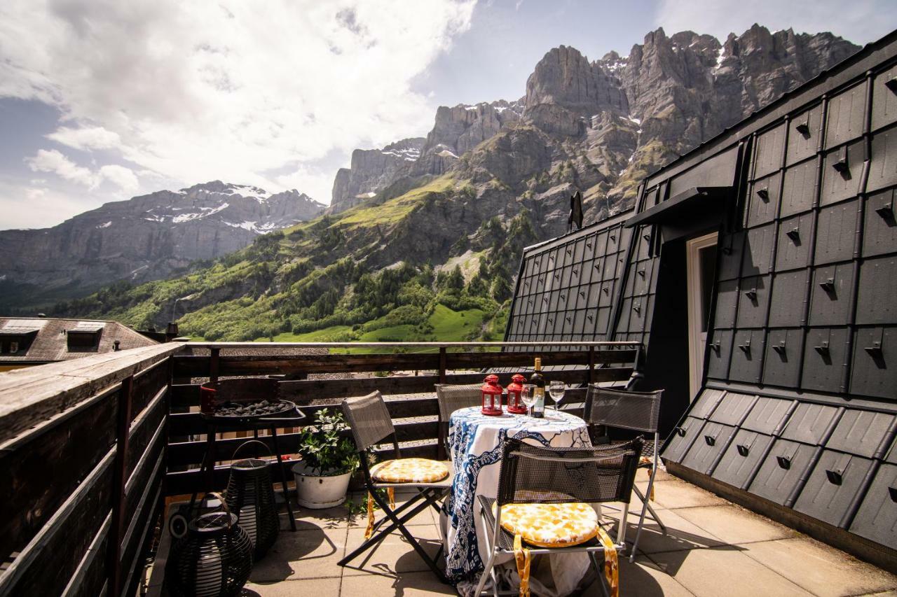 Hotel Weisses Roessli à Loèche-les-Bains Extérieur photo
